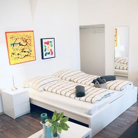 Beautiful Apartment 3 City Center Wenen Buitenkant foto