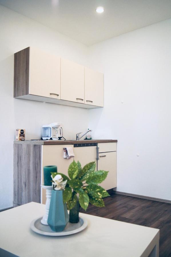 Beautiful Apartment 3 City Center Wenen Buitenkant foto